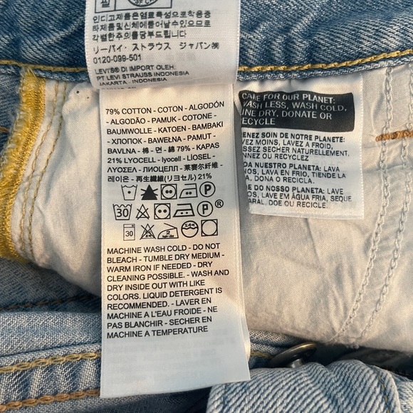 Levi’s High Waisted Denim Jean Skirt Front Slit Blue Wash Size 25 - Picture 6 of 8